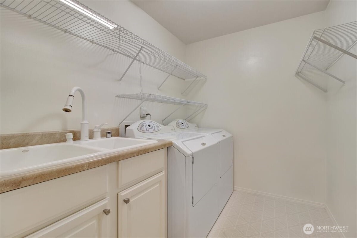 7307 76th Dr Drive NE, Marysville, WA 98270