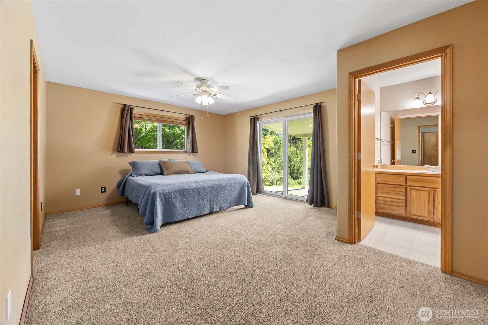 28711 30th Ave E , Spanaway, WA 98387