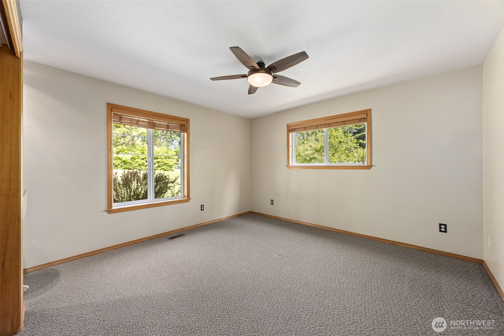 28711 30th Ave E , Spanaway, WA 98387