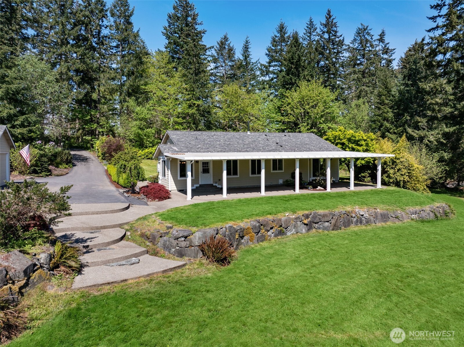28711 30th Ave E , Spanaway, WA 98387