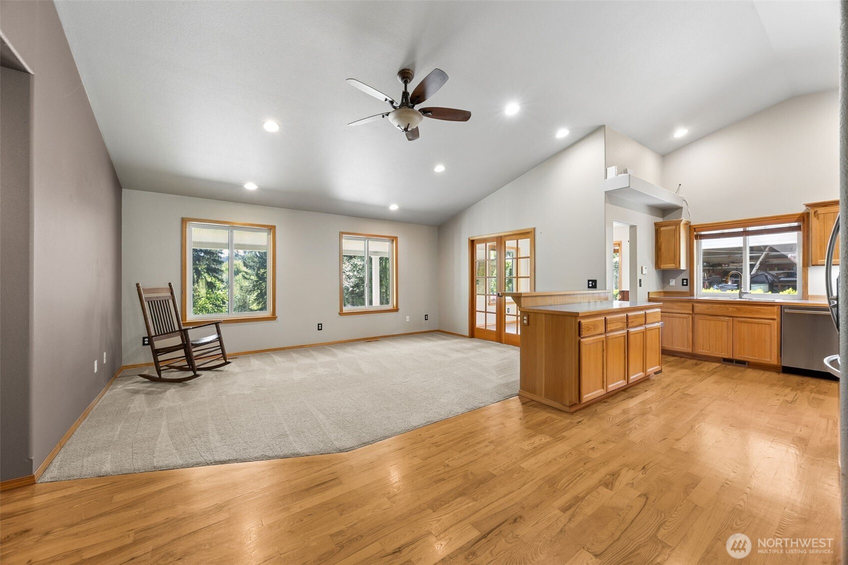 28711 30th Ave E , Spanaway, WA 98387