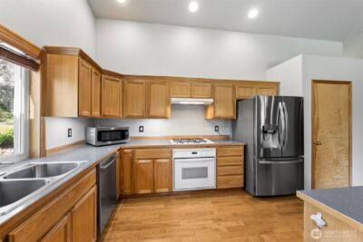 28711 30th Ave E , Spanaway, WA 98387 - Photo 8