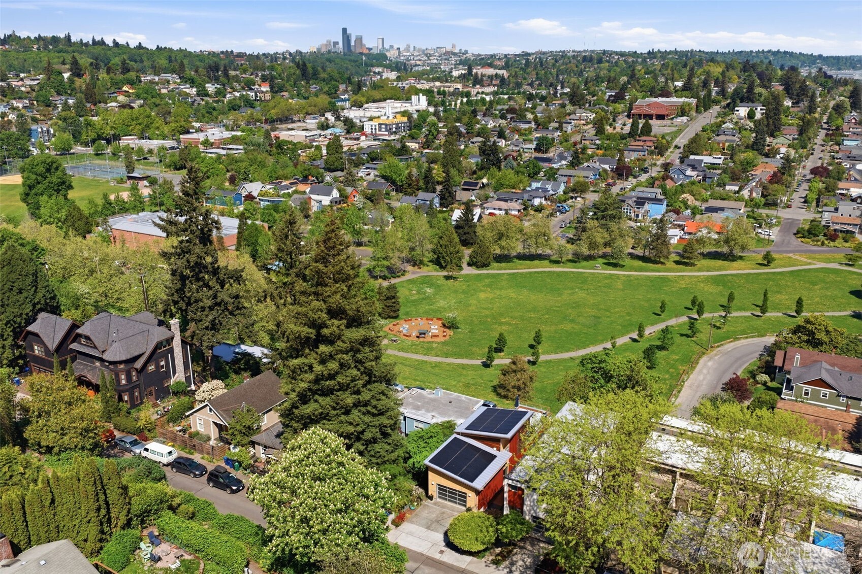 3934 S Americus Street , Seattle, WA 98118