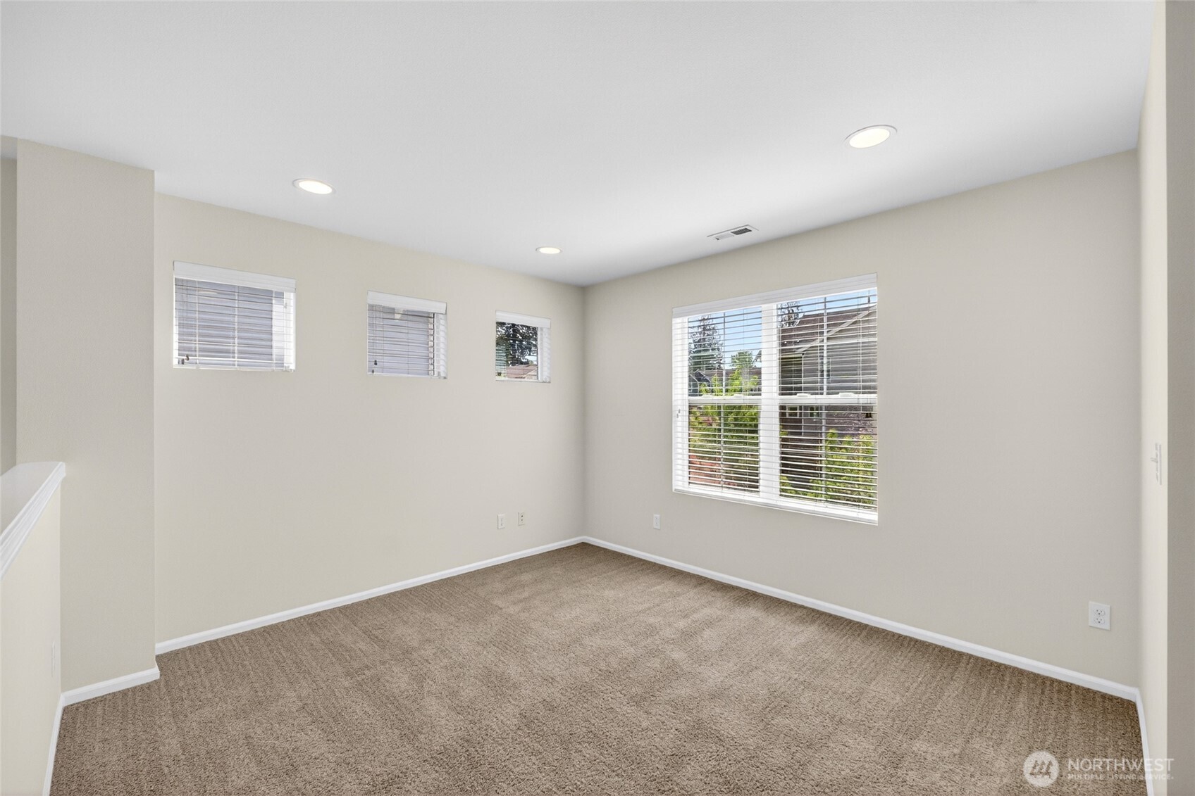 4932 S 322nd Street , Auburn, WA 98001