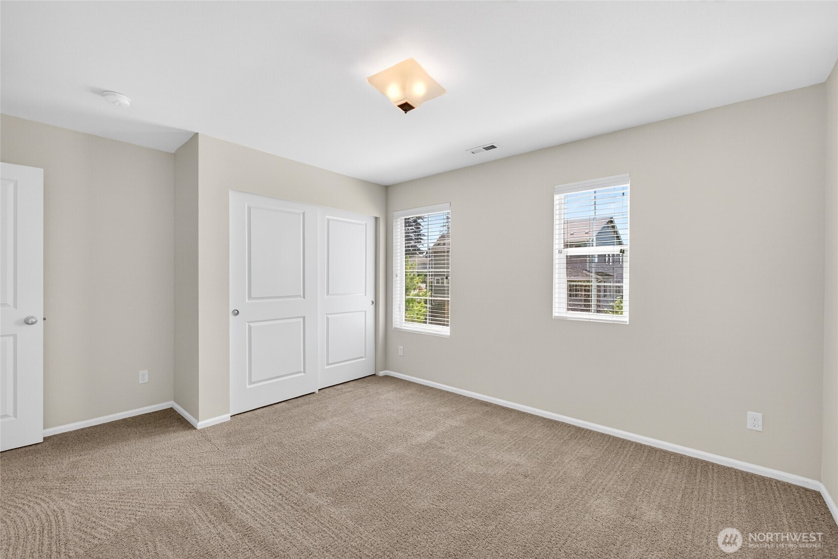 4932 S 322nd Street , Auburn, WA 98001