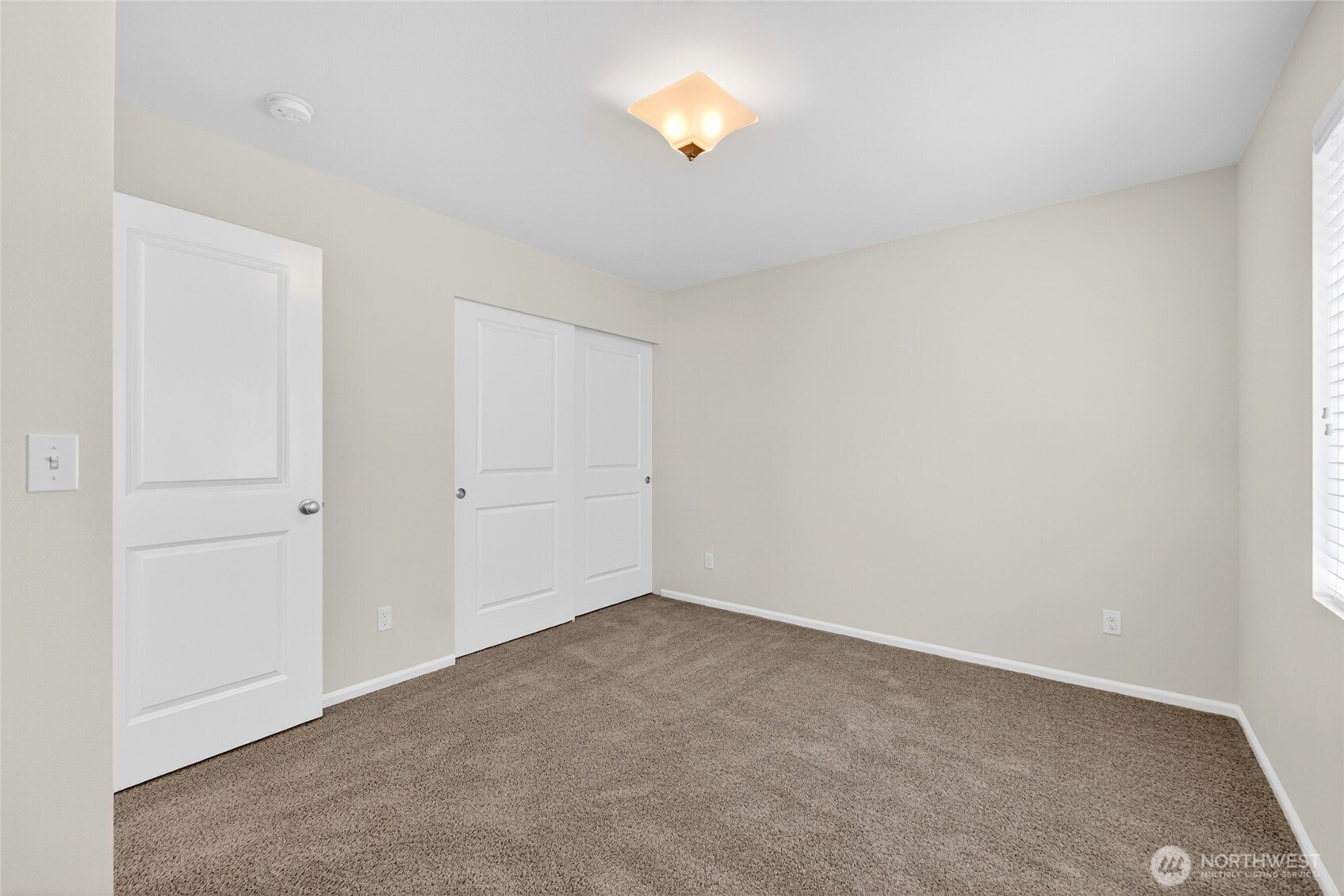 4932 S 322nd Street , Auburn, WA 98001