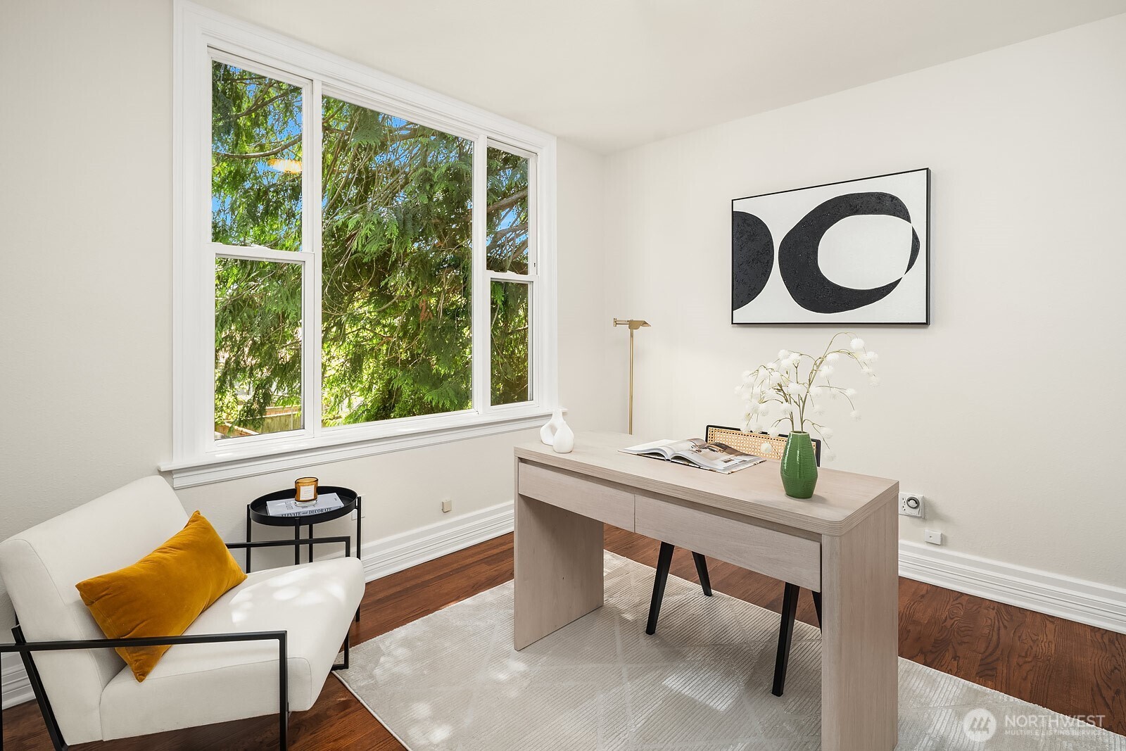 715 N 72nd Street , Seattle, WA 98103