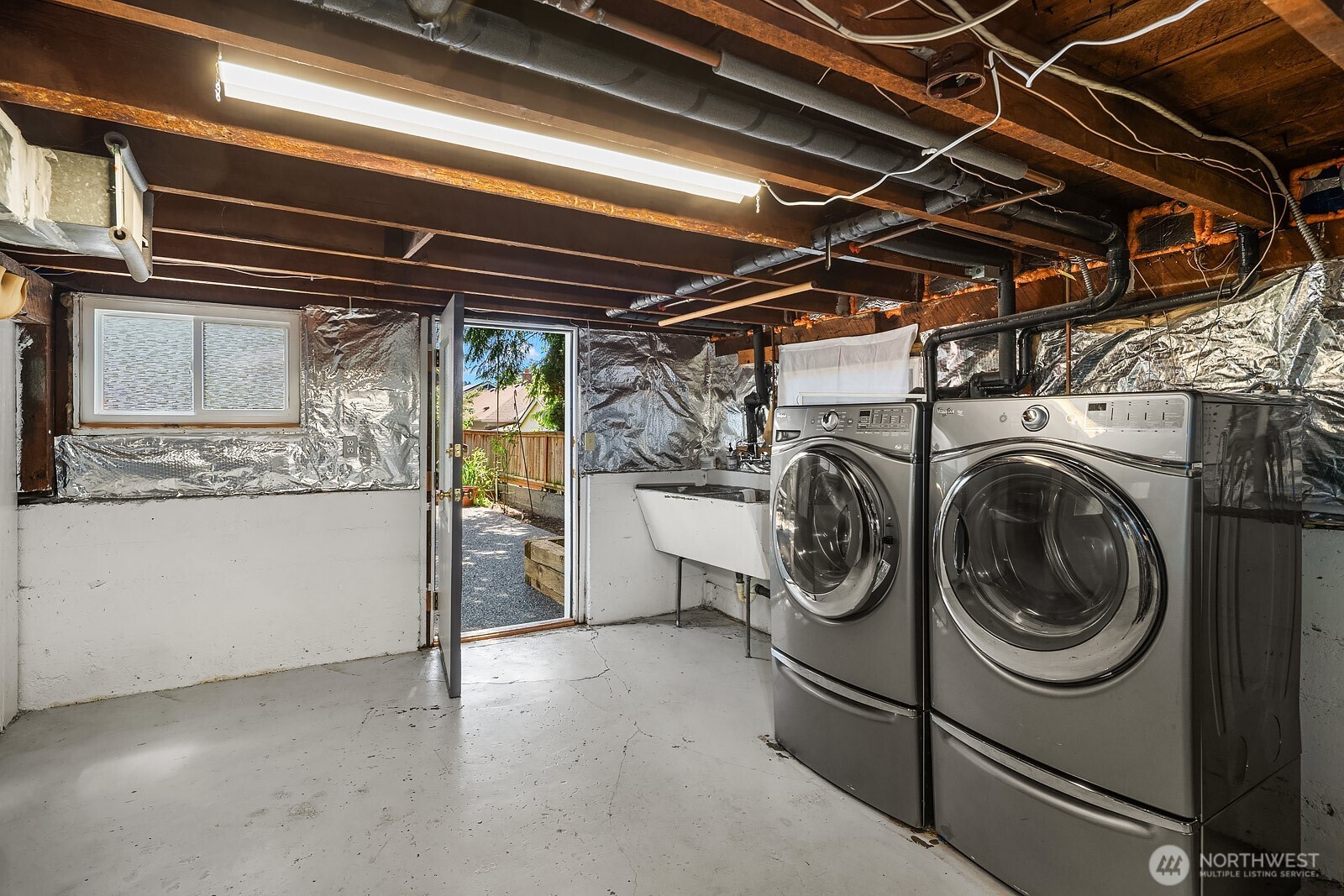 715 N 72nd Street , Seattle, WA 98103