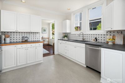 715 N 72nd Street , Seattle, WA 98103 - Photo 10
