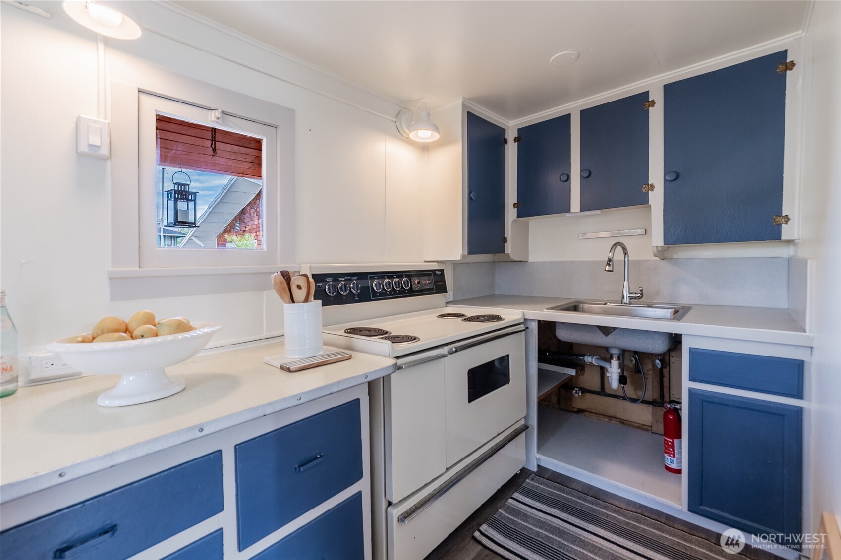 2035 Fairview Avenue E #D, Seattle, WA 98102