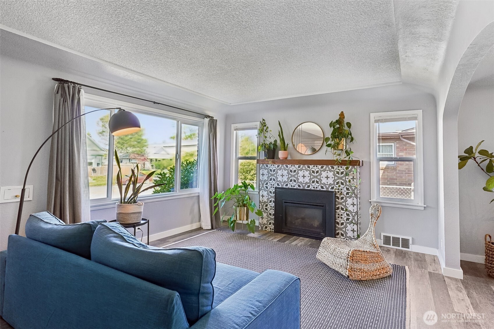 2319 S J Street , Tacoma, WA 98405