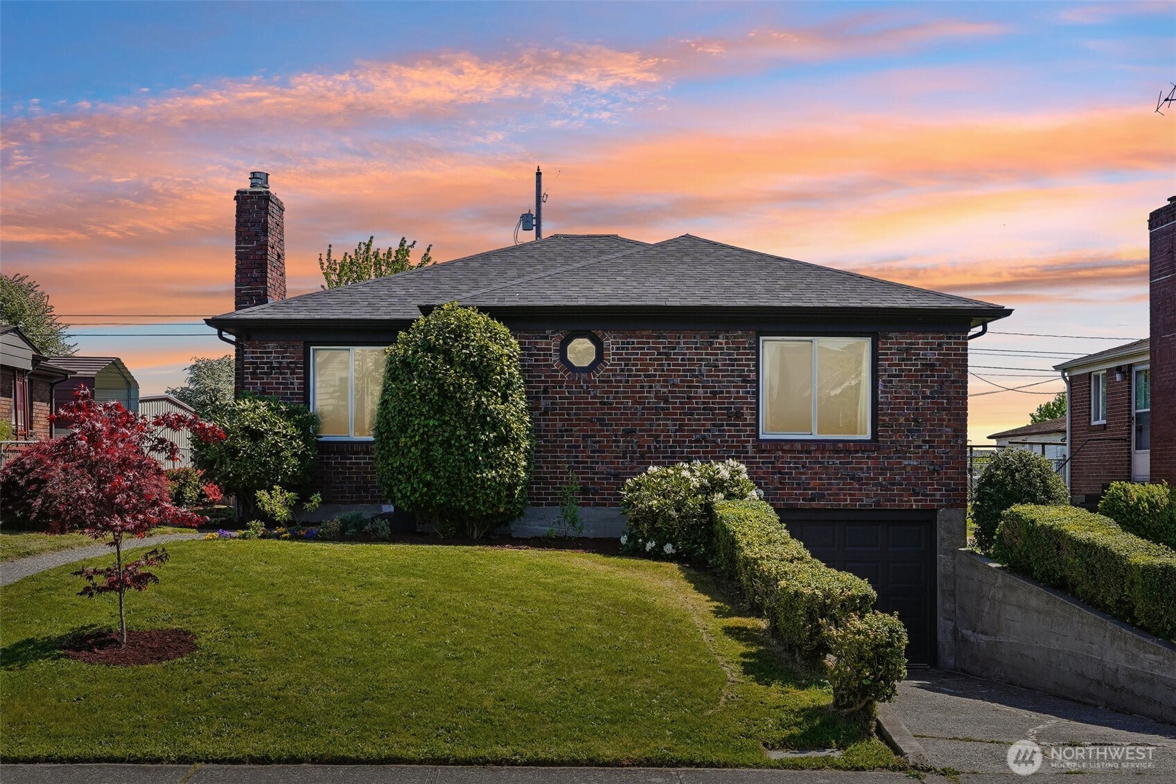 2319 S J Street , Tacoma, WA 98405