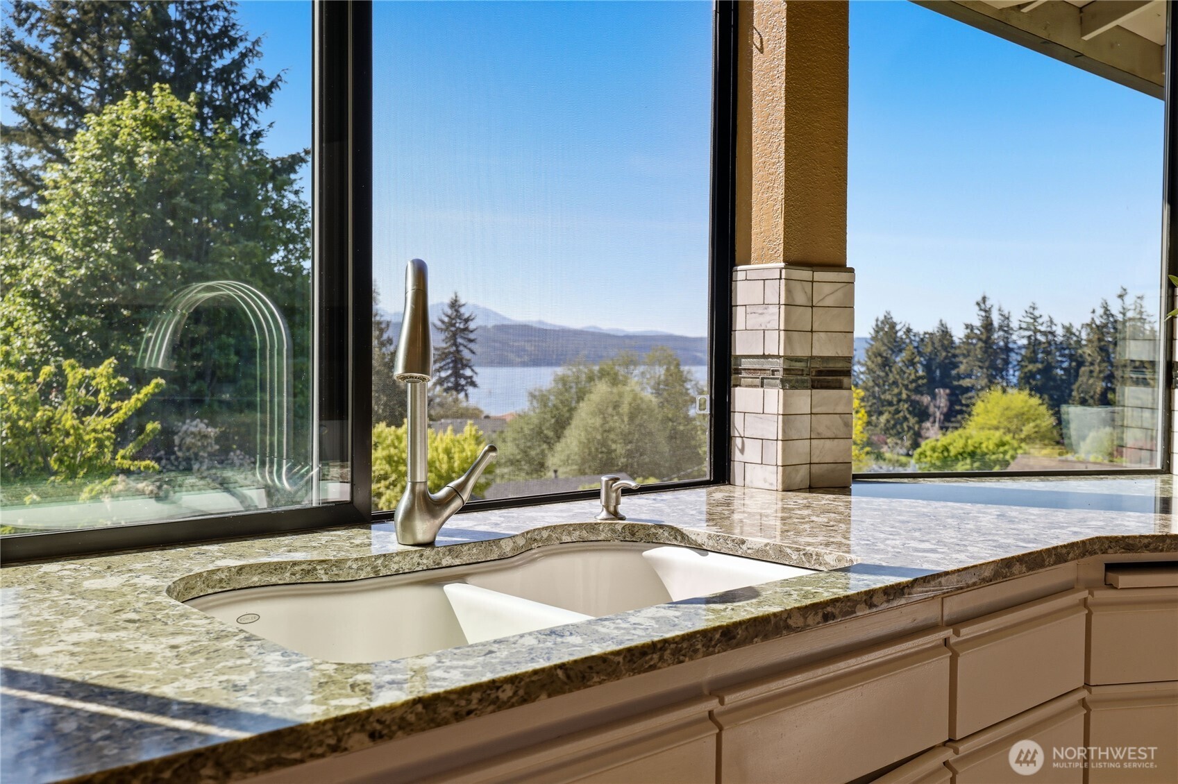 3806 NW Orilla Street , Poulsbo, WA 98370