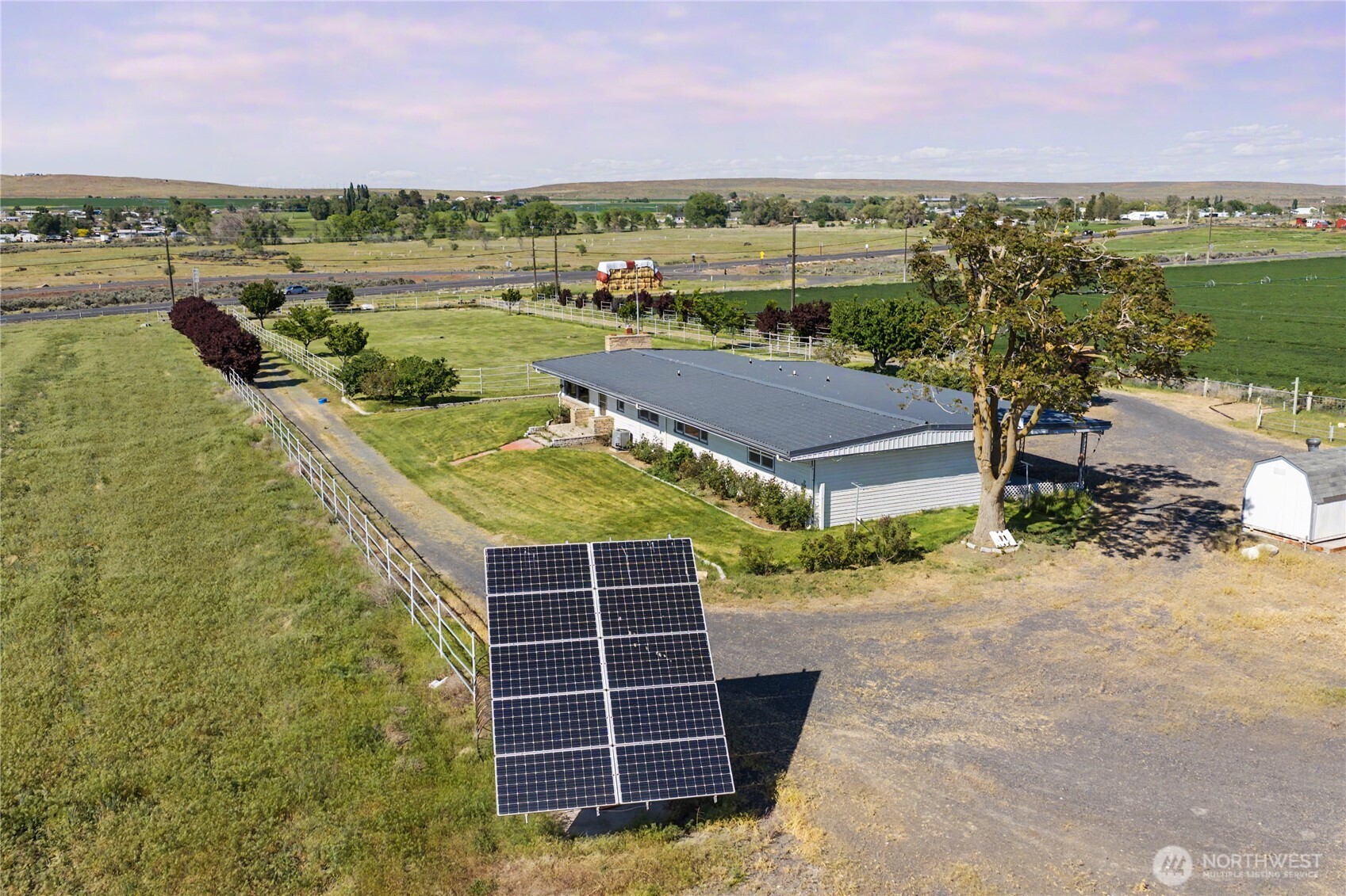 721 Rd 20 NE, Soap Lake, WA 98851