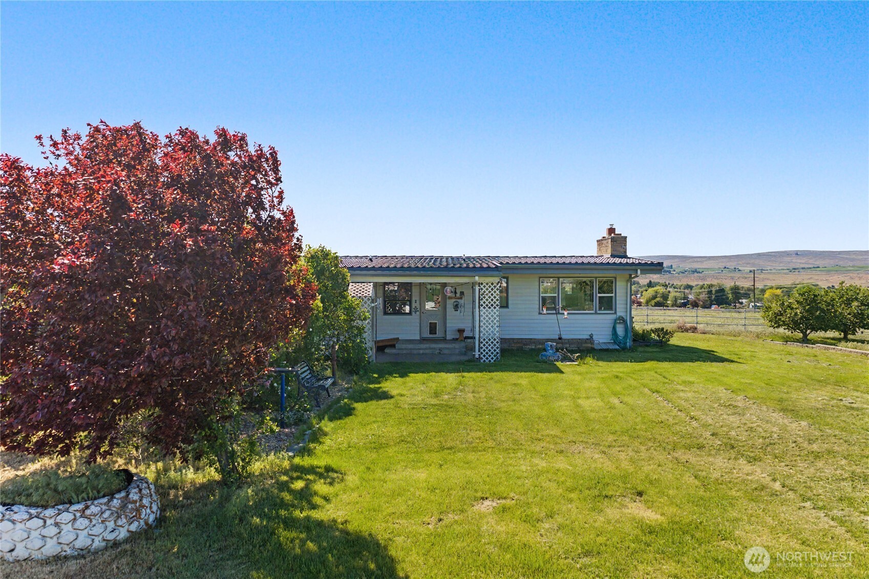 721 Rd 20 NE, Soap Lake, WA 98851