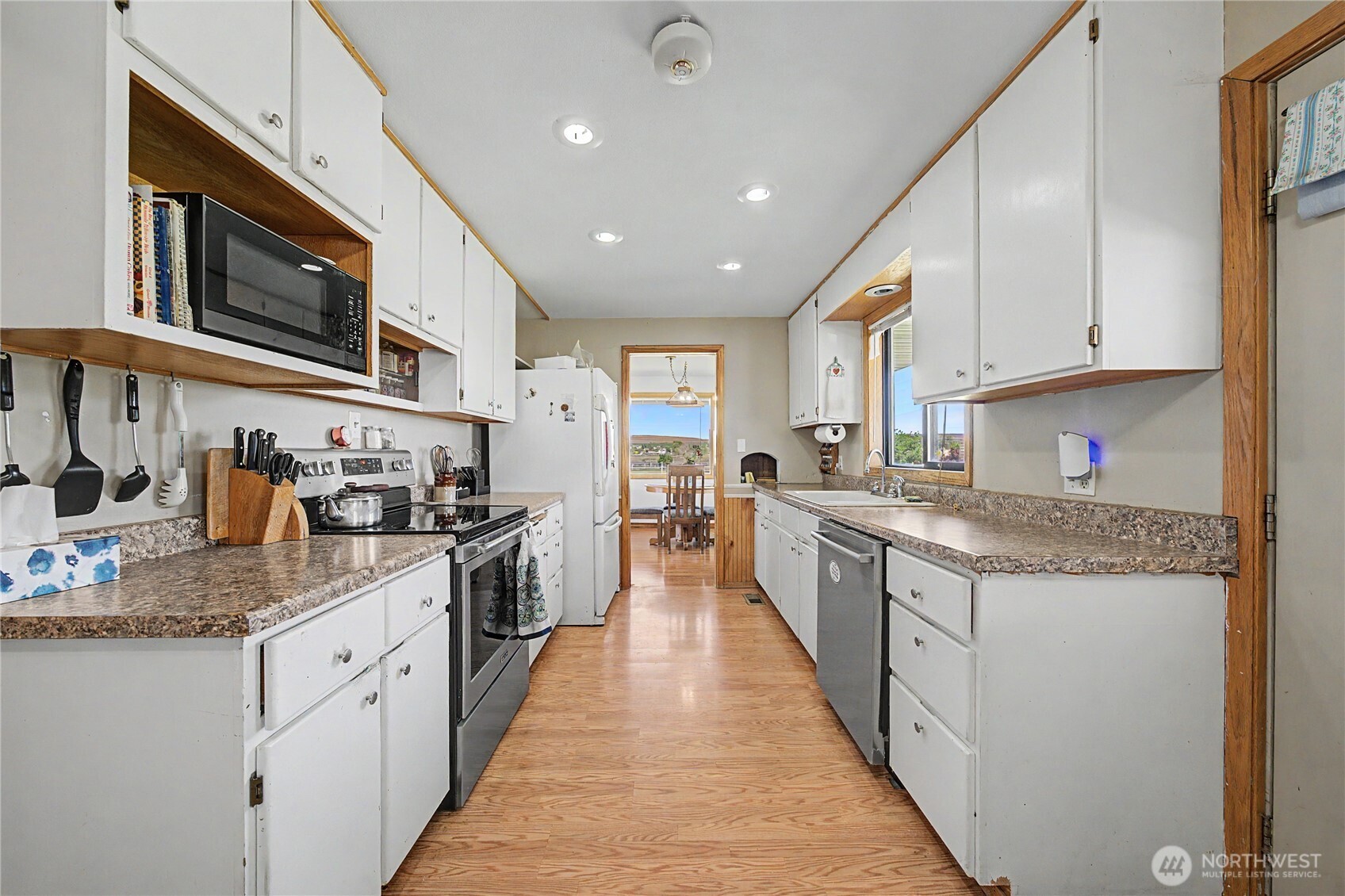 721 Rd 20 NE, Soap Lake, WA 98851