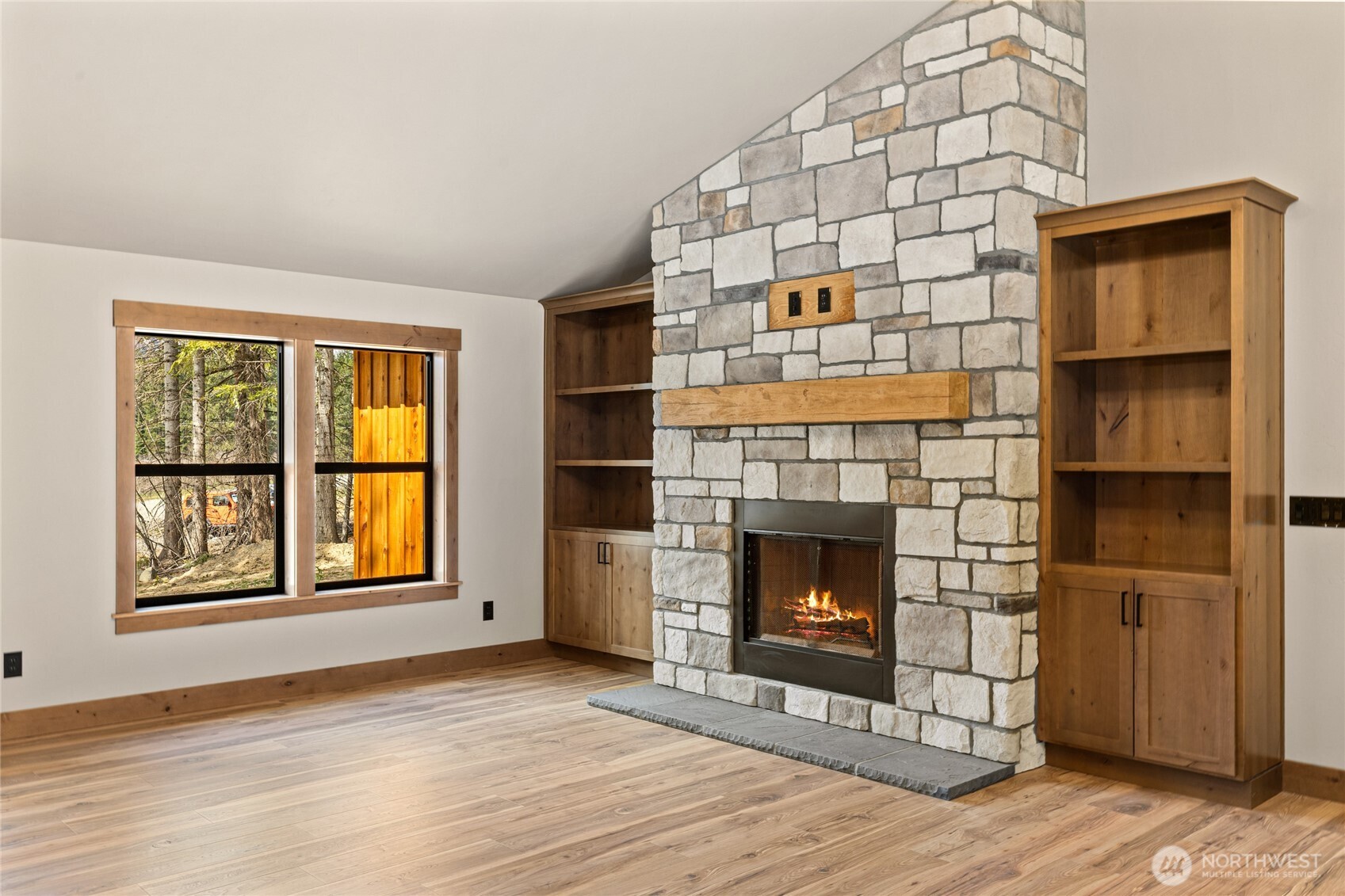 121 Bitterroot Lane , Ronald, WA 98940