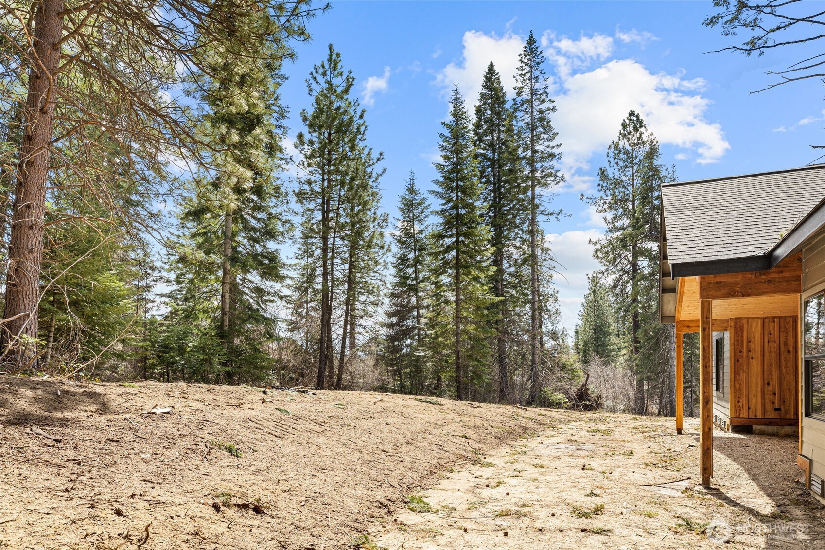 121 Bitterroot Lane , Ronald, WA 98940
