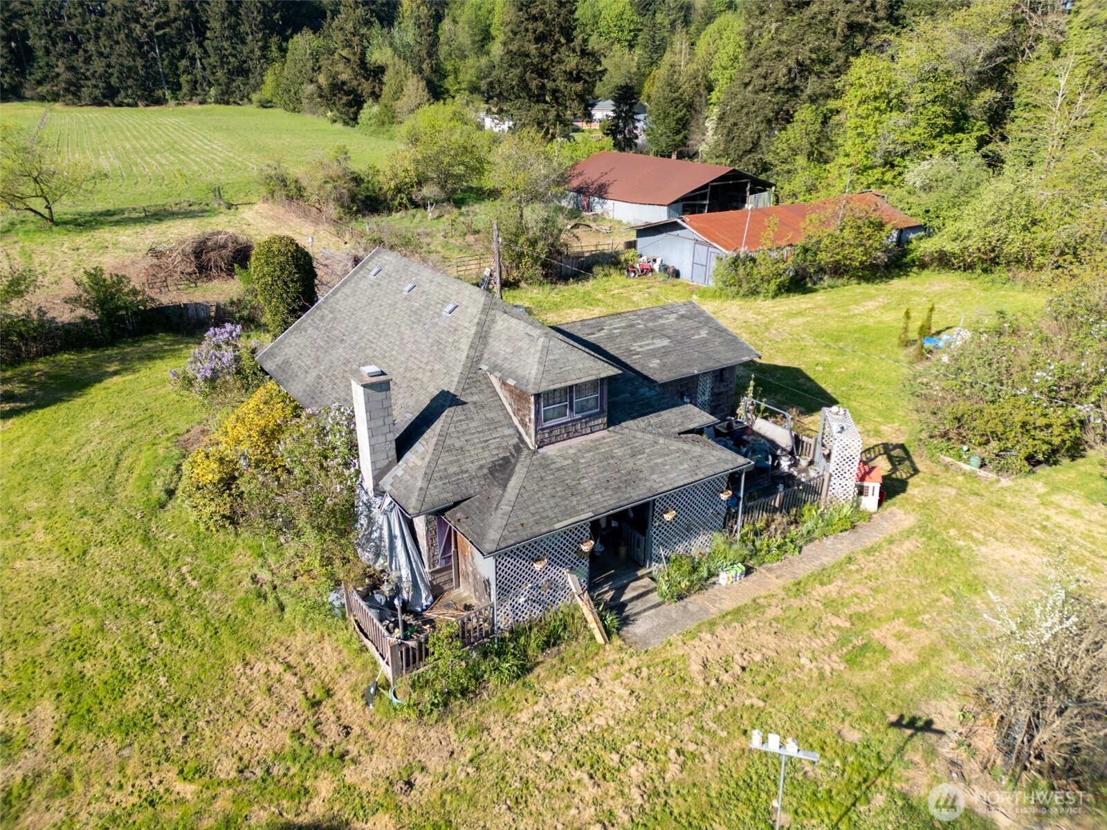 9326 James Rd SW, Rochester, WA 98579