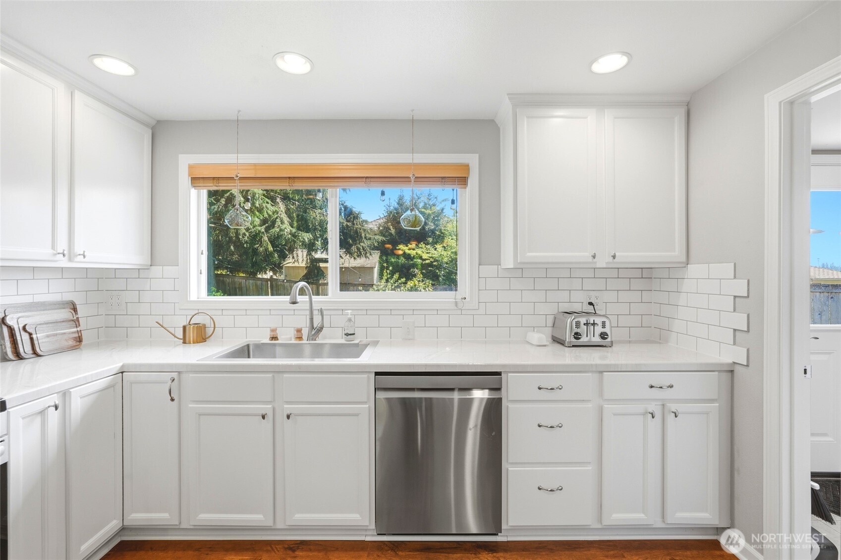 5208 191st Street SW, Lynnwood, WA 98036