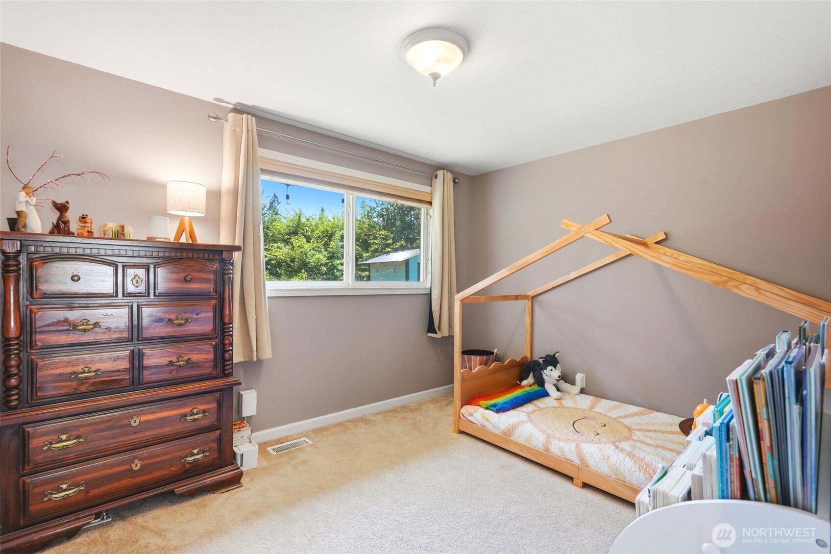5208 191st Street SW, Lynnwood, WA 98036