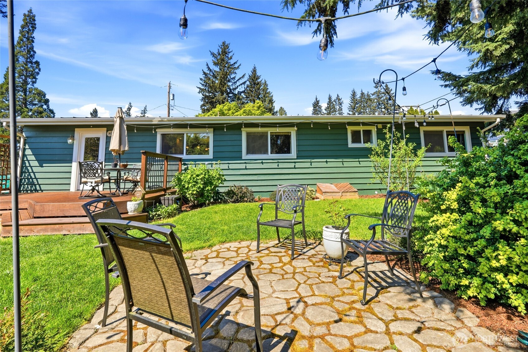 5208 191st Street SW, Lynnwood, WA 98036
