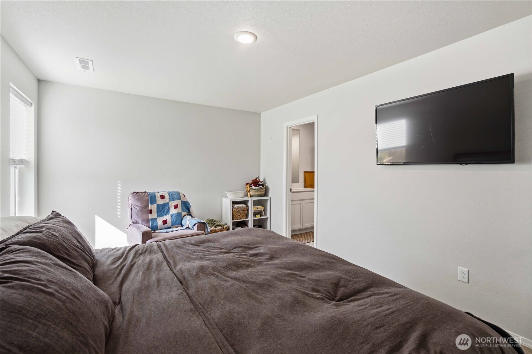 360 NE Olympic Rdg. , Belfair, WA 98528
