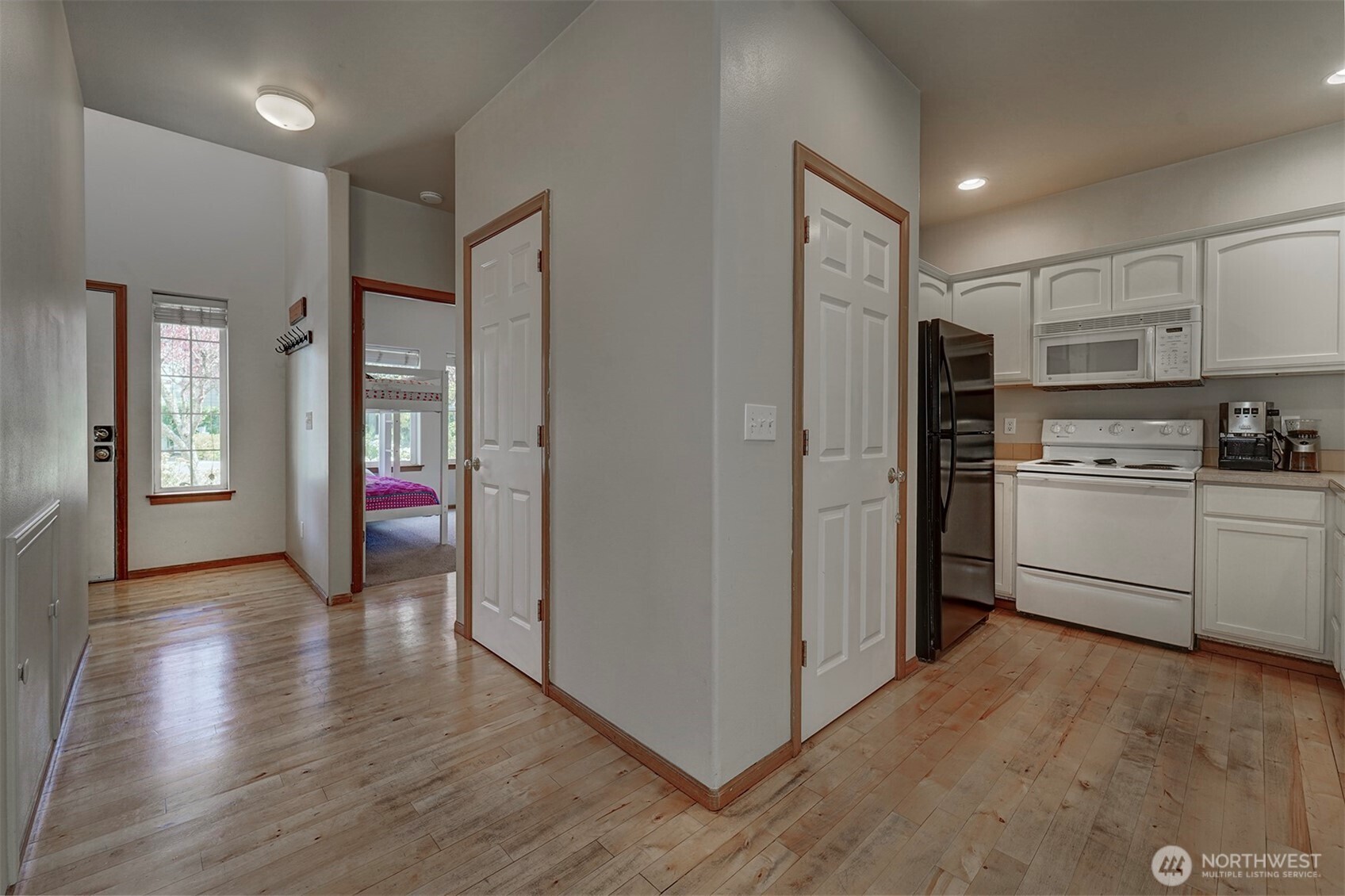 10648 NE Kingston Meadow Circle , Kingston, WA 98346