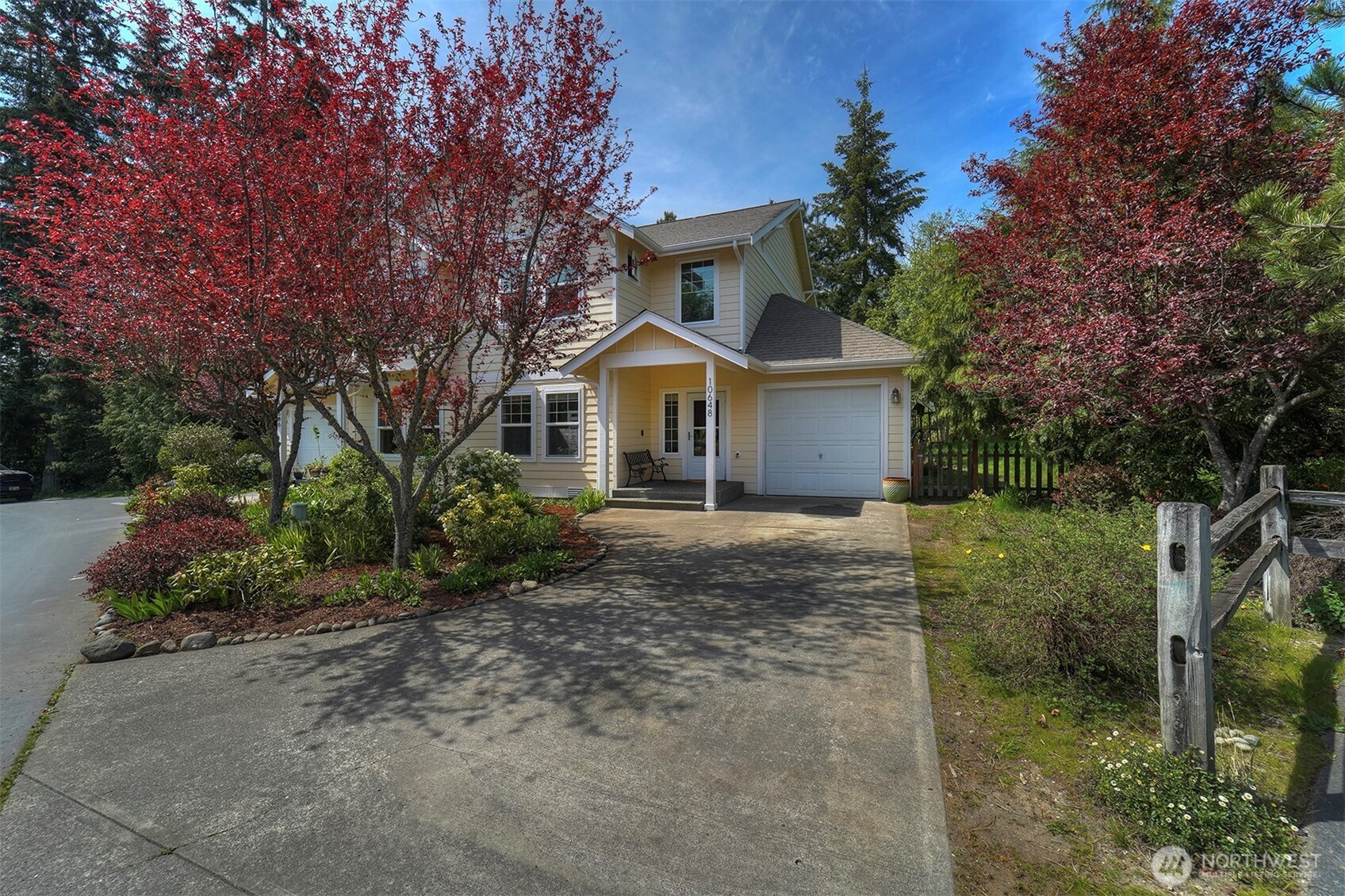 10648 NE Kingston Meadow Circle , Kingston, WA 98346