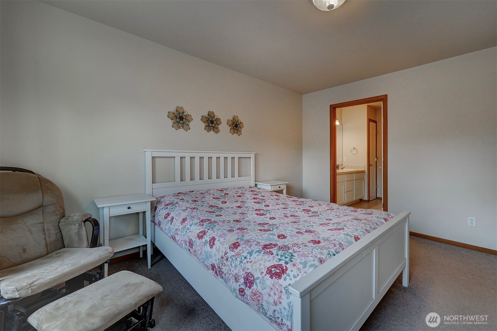 10648 NE Kingston Meadow Circle , Kingston, WA 98346