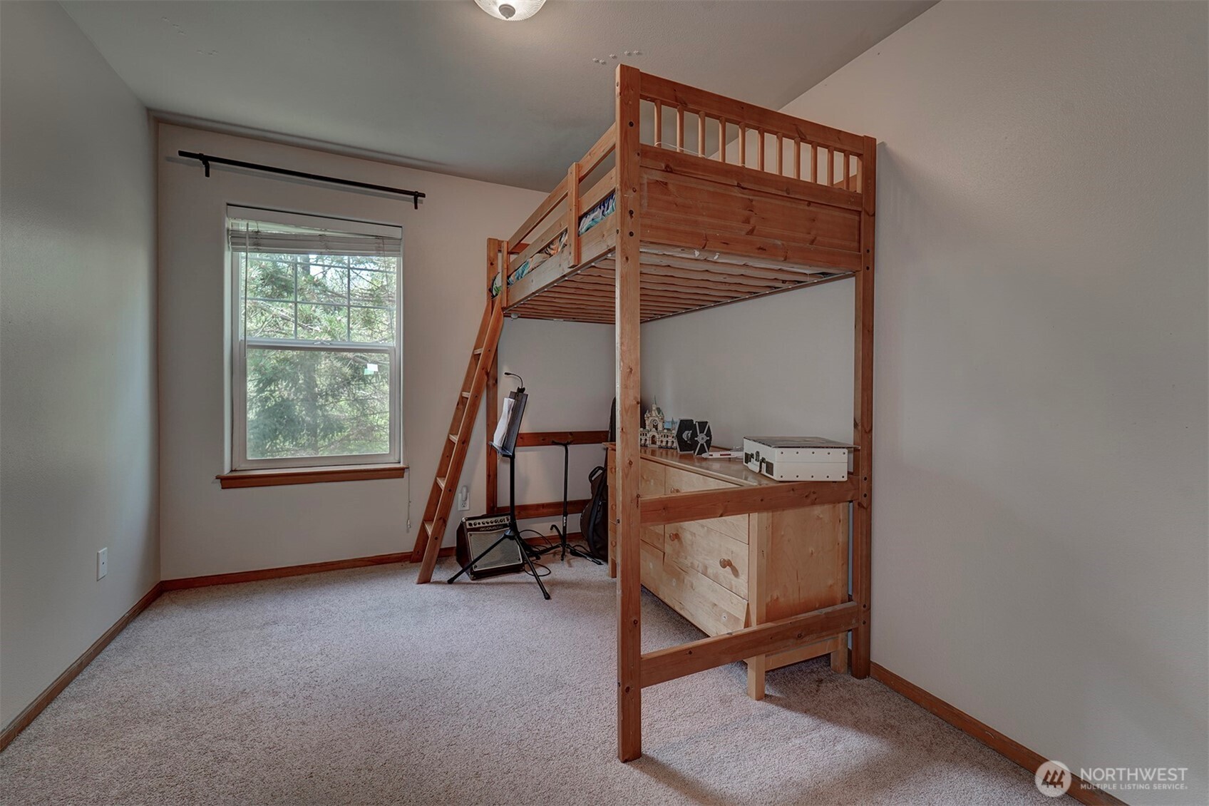 10648 NE Kingston Meadow Circle , Kingston, WA 98346