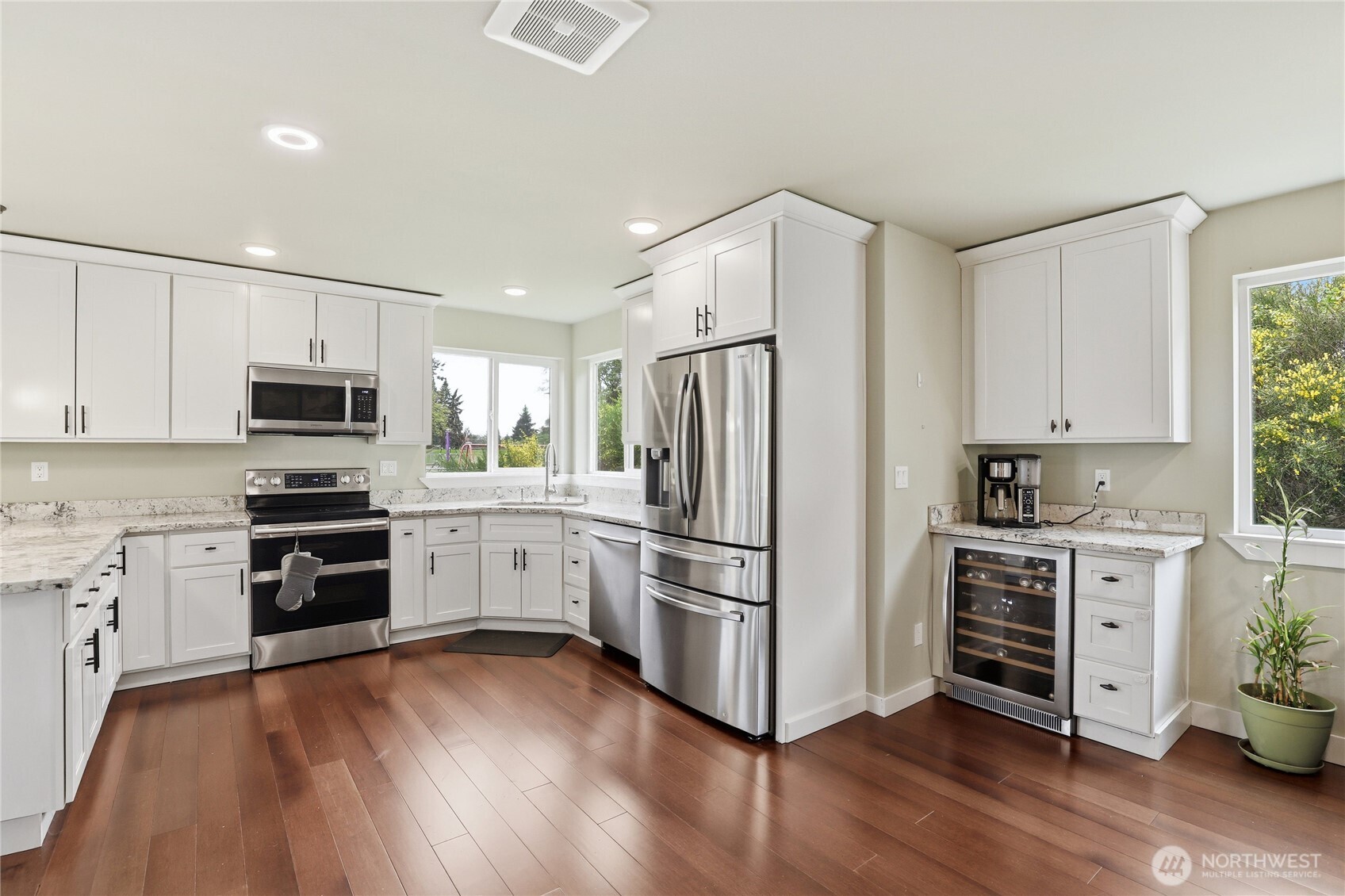 1521 Bertha Avenue NW, Bremerton, WA 98312