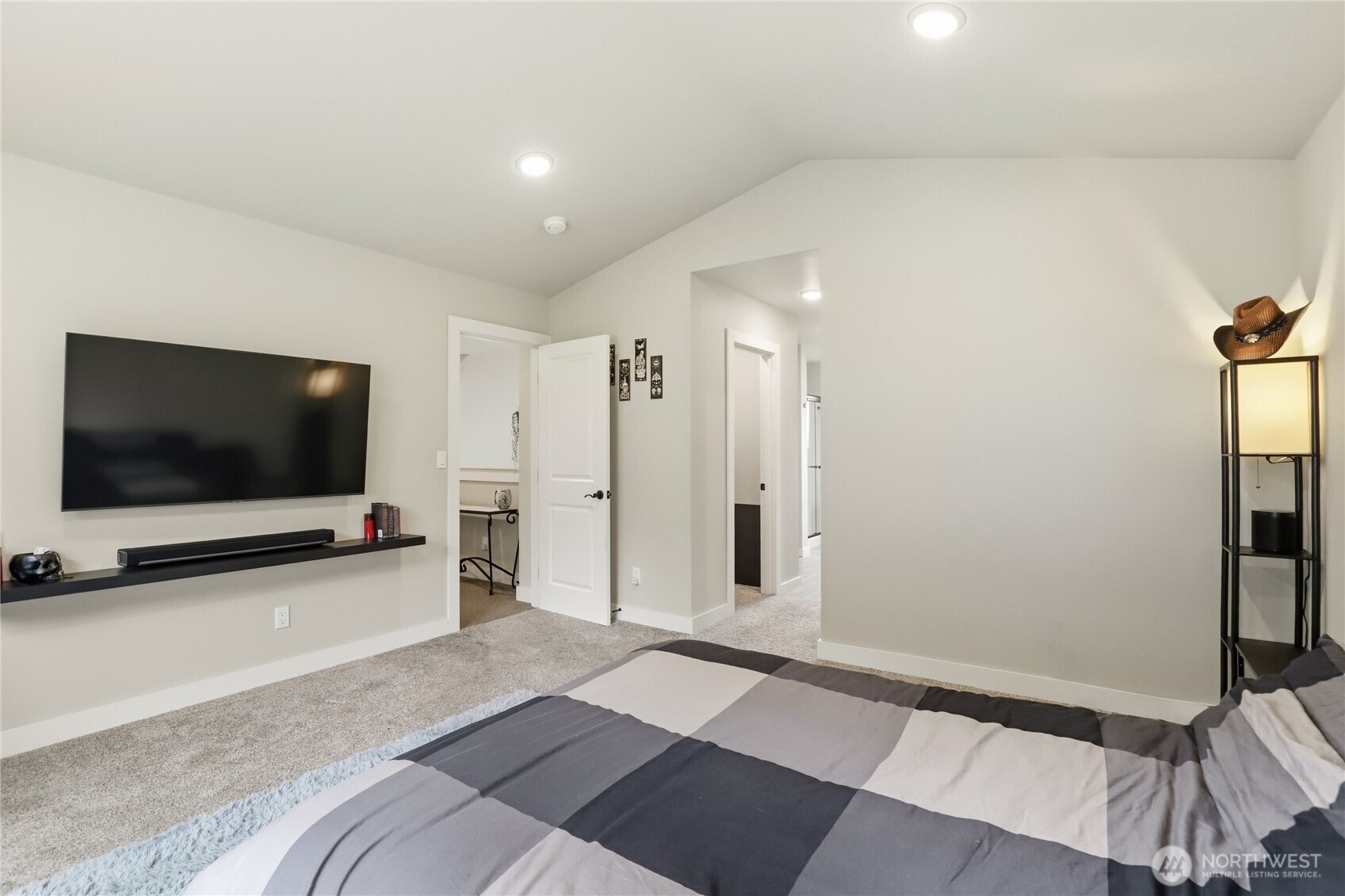 1521 Bertha Avenue NW, Bremerton, WA 98312