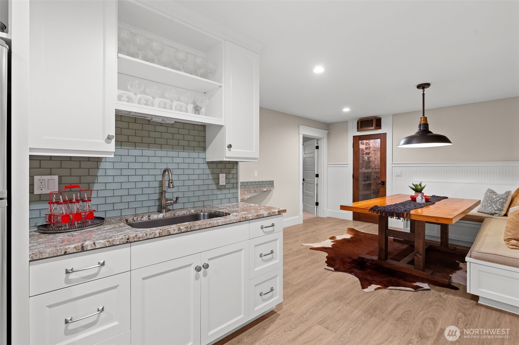 543 Hyak Drive , Fox Island, WA 98333
