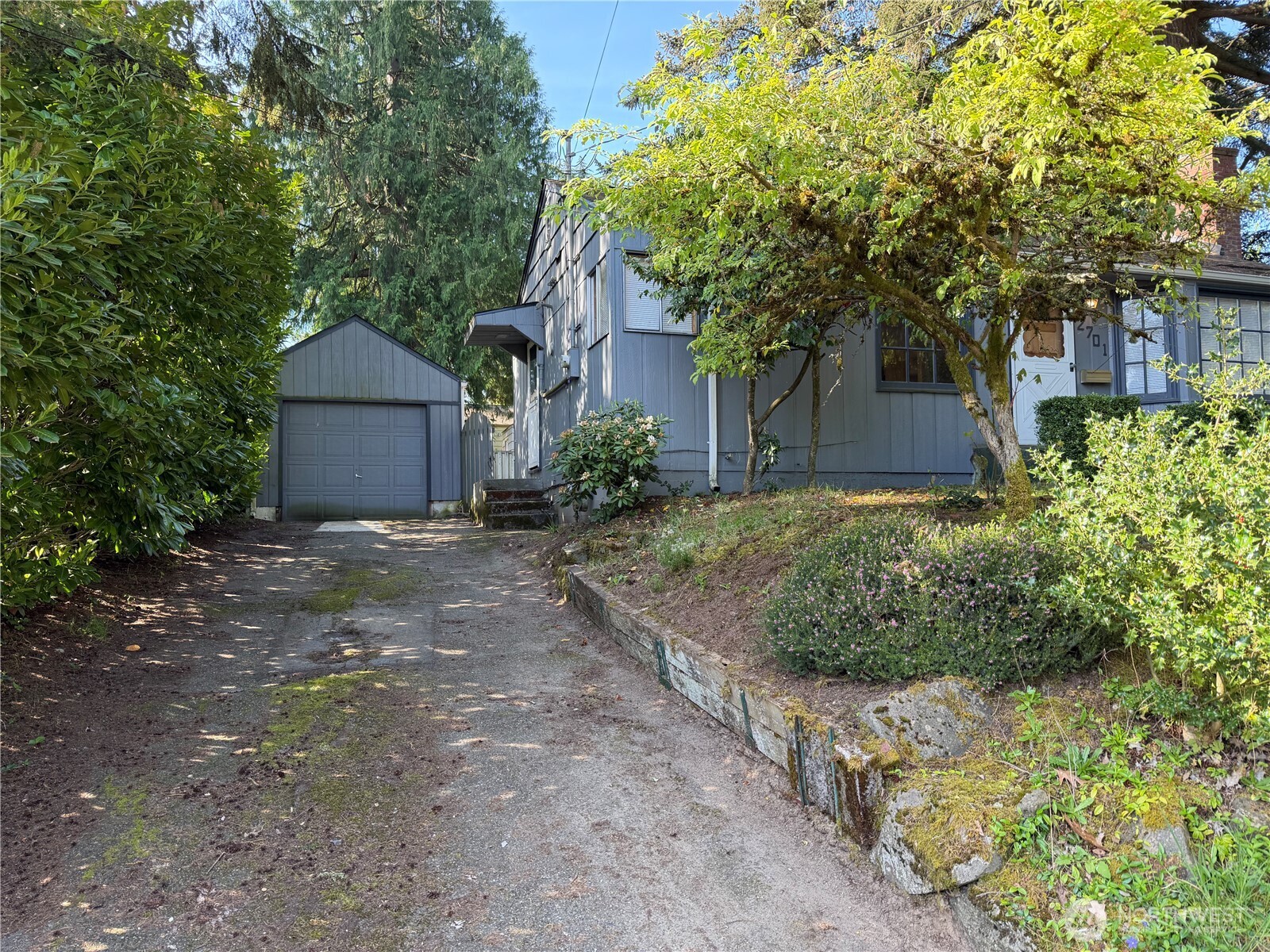 2701 NE 90th Street , Seattle, WA 98115