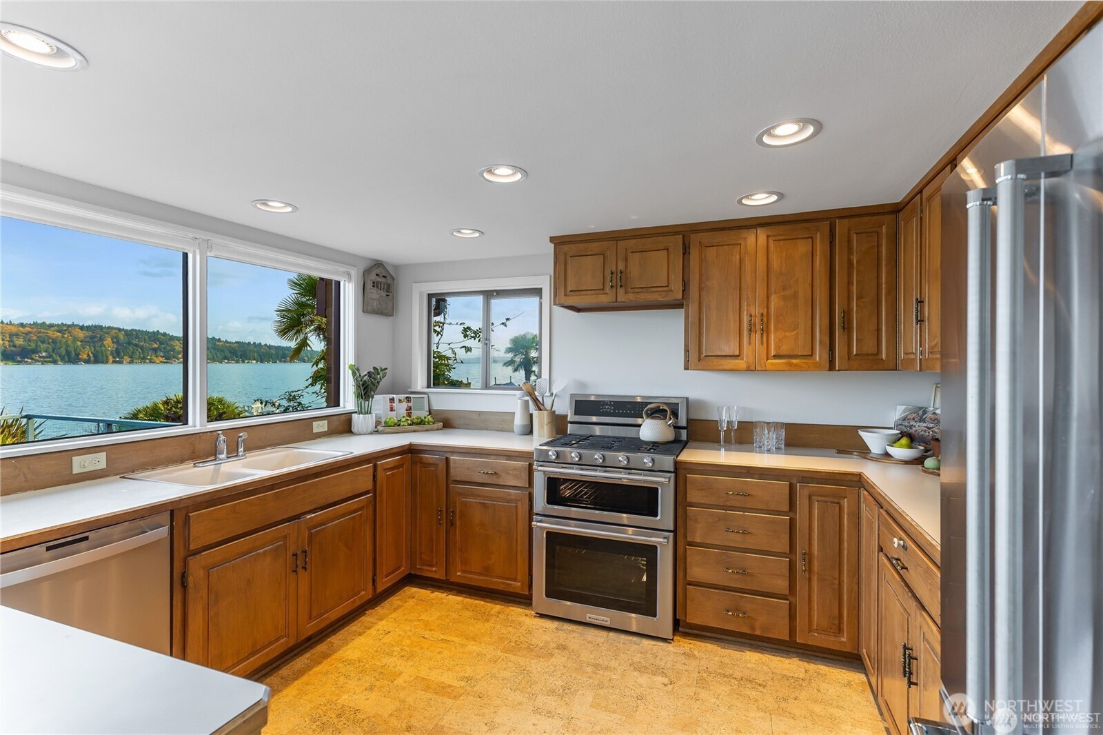 14026 Riviera Place NE, Seattle, WA 98125