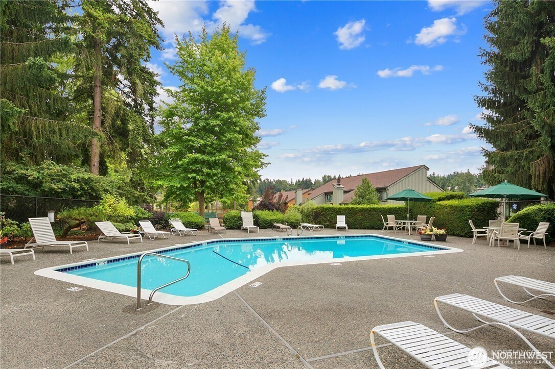 3506 108th Place NE #2, Bellevue, WA 98004