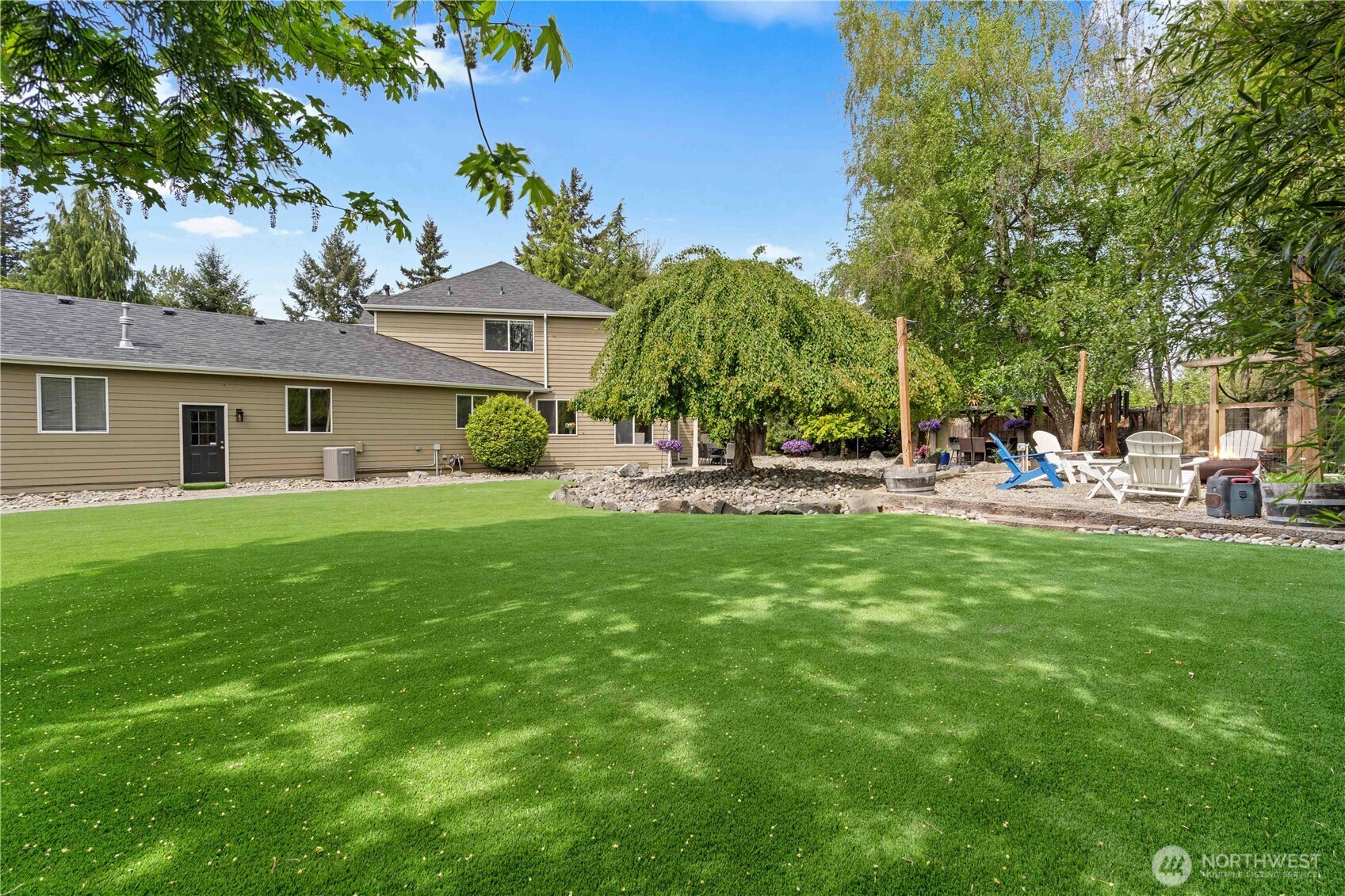8107 204th Avenue Ct E, Bonney Lake, WA 98391