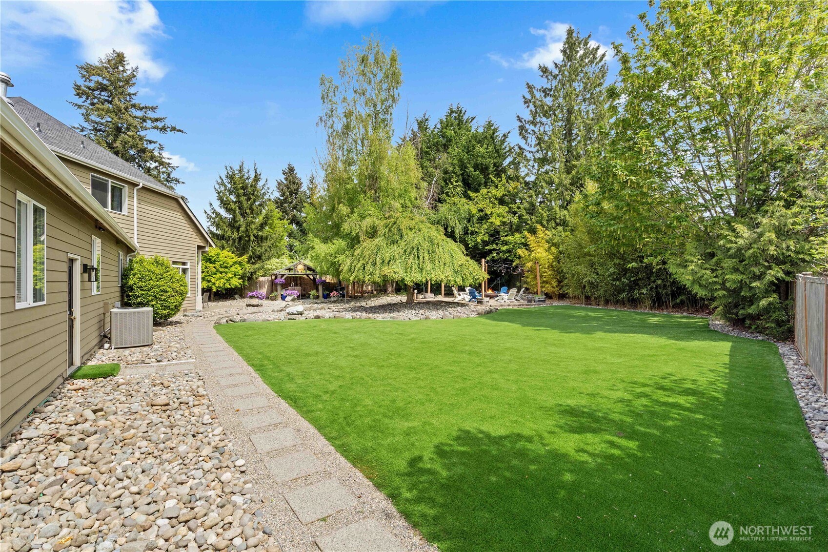8107 204th Avenue Ct E, Bonney Lake, WA 98391