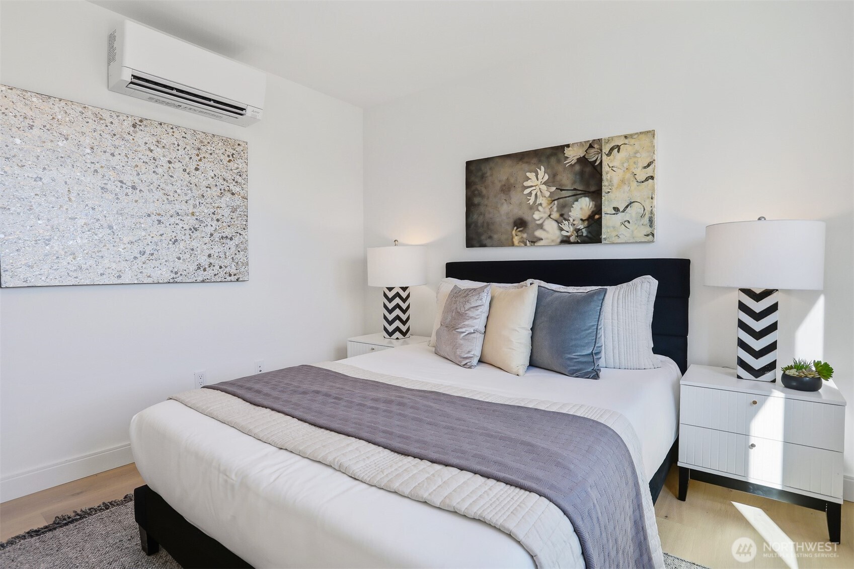 8328 24th Avenue NW, Seattle, WA 98117
