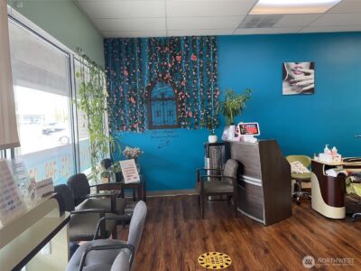 14007 Highway 99 #F, Lynnwood, WA 98087 - Photo 2