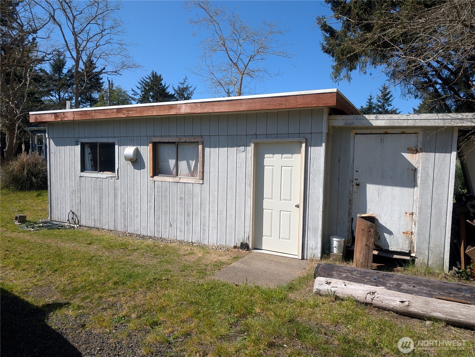 808 Magellan Avenue NE, Ocean Shores, WA 98569