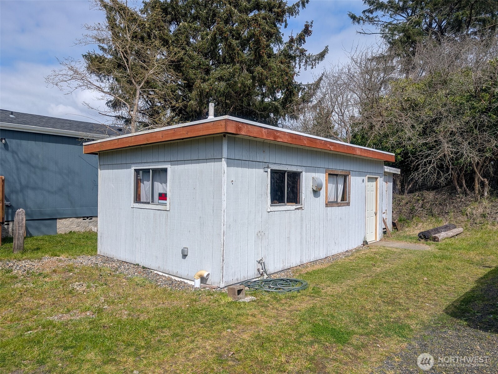 808 Magellan Avenue NE, Ocean Shores, WA 98569