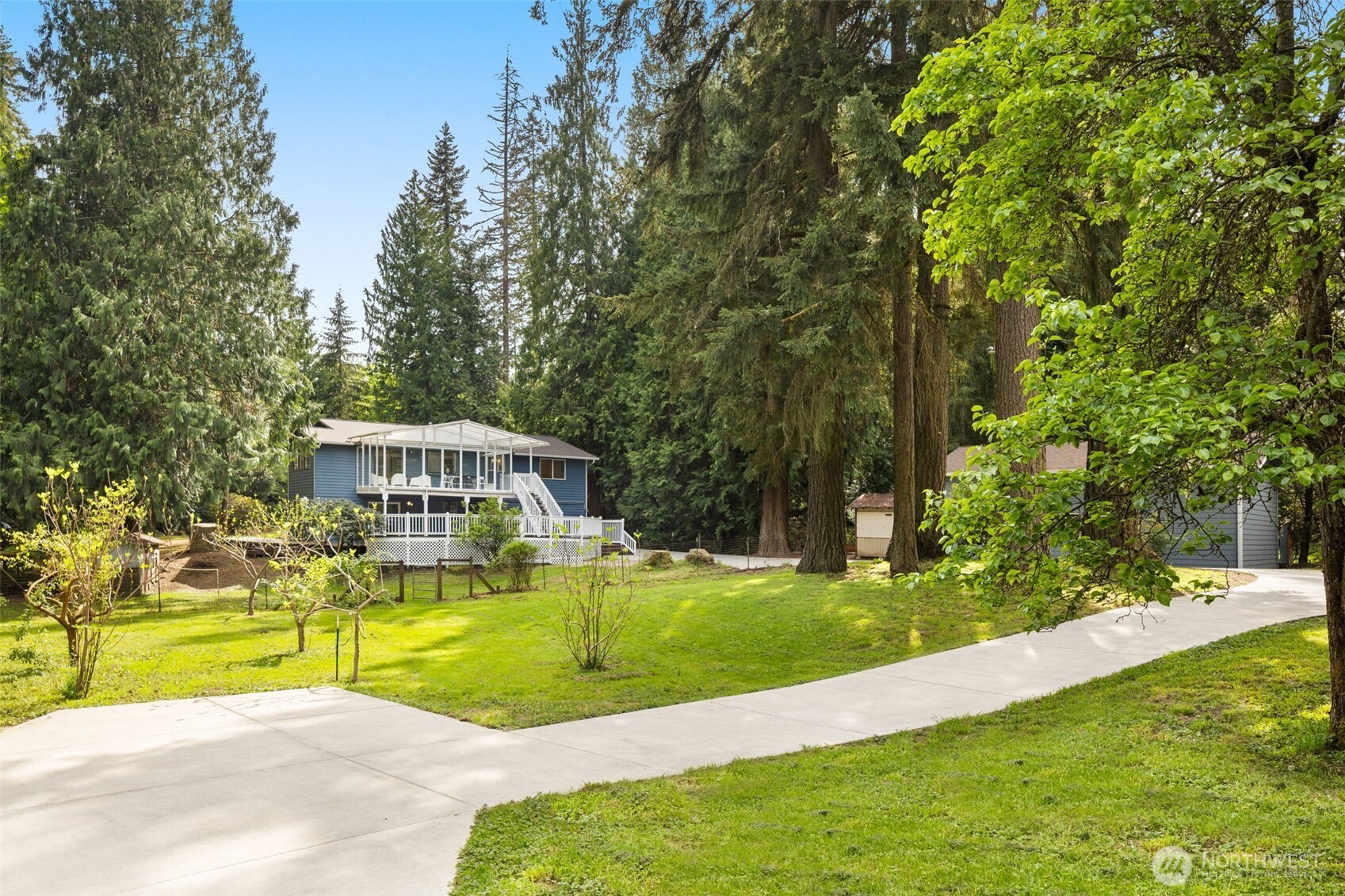19442 NE 166th Place , Woodinville, WA 98077