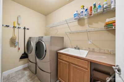 11424 179th Avenue Ct E, Bonney Lake, WA 98391 - Photo 25