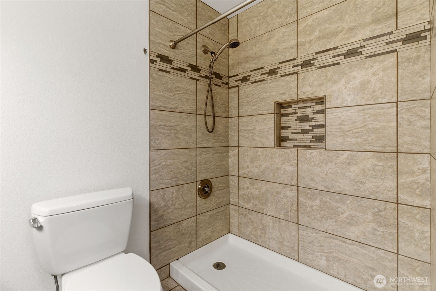 800 N Allen Place #401, Seattle, WA 98103