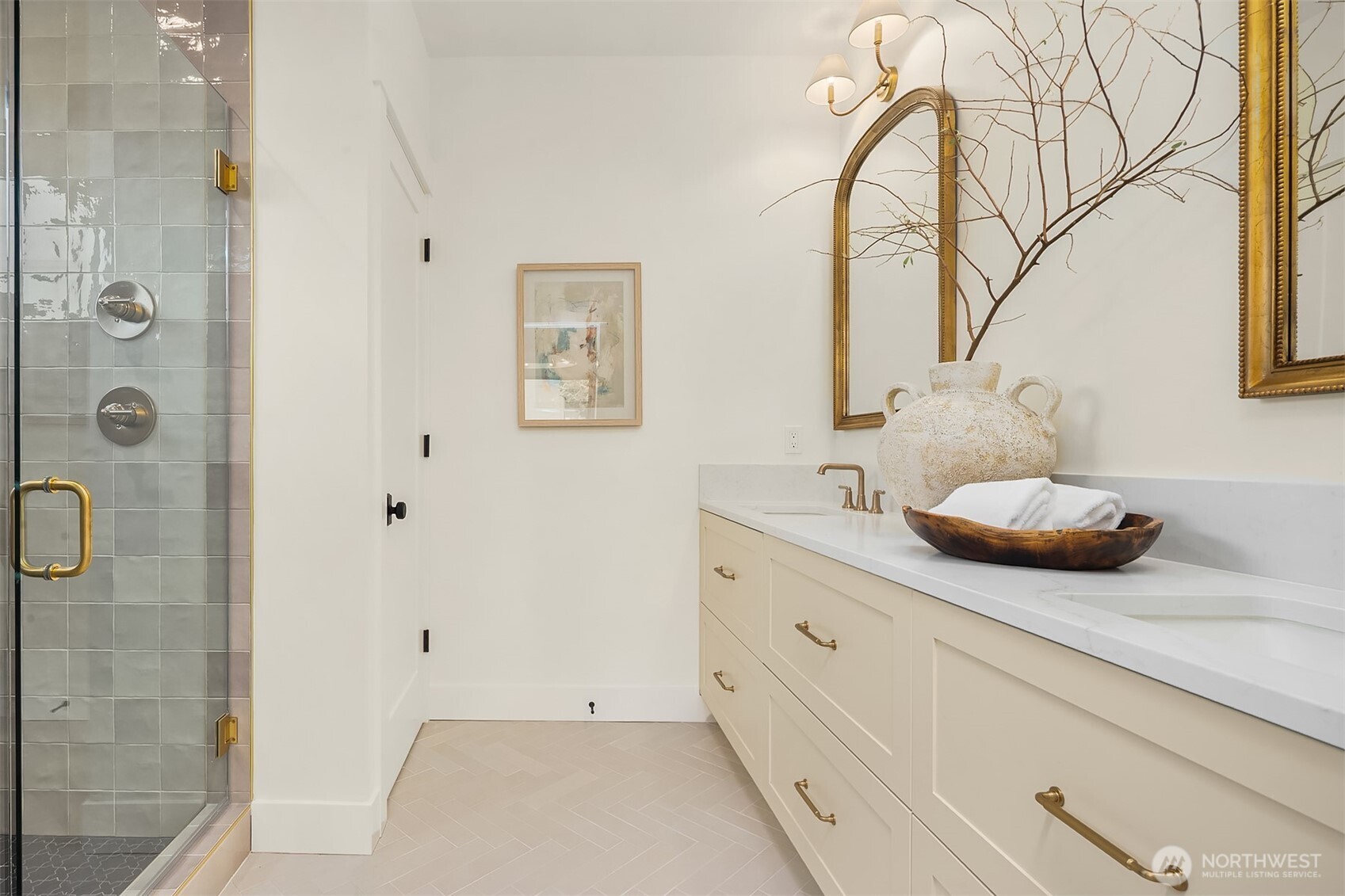 12603 NE 80th Street , Kirkland, WA 98033
