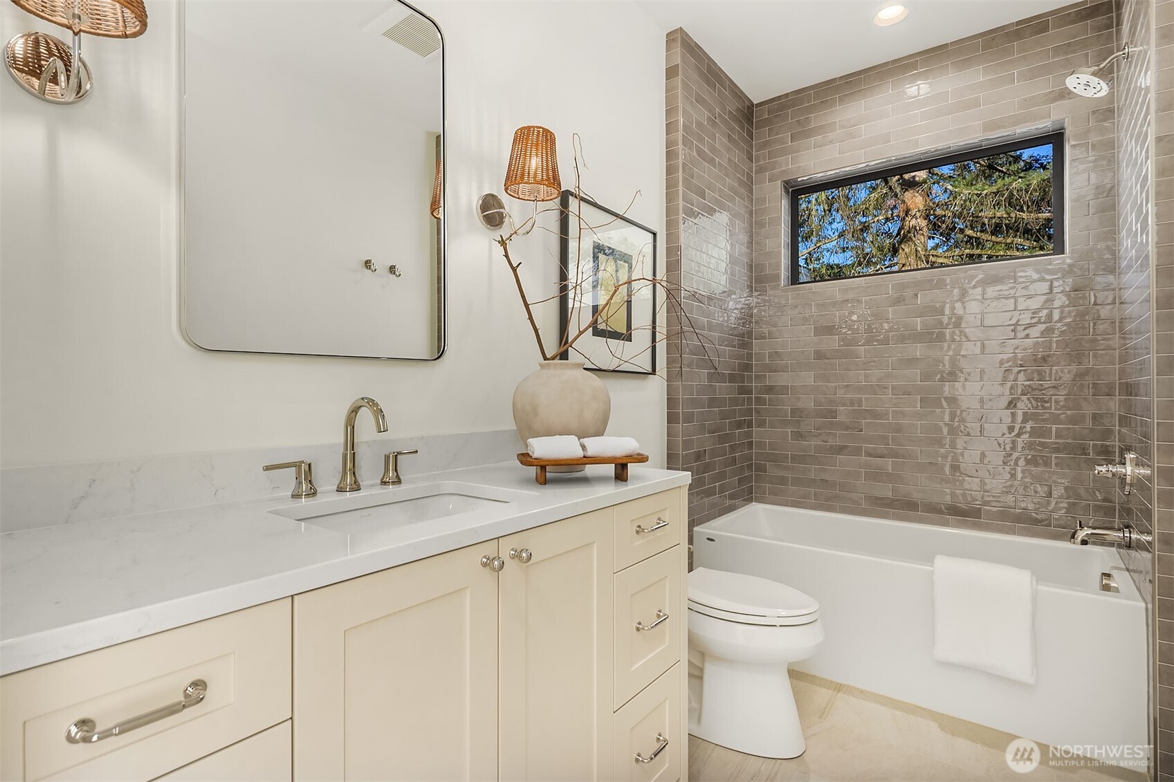 12603 NE 80th Street , Kirkland, WA 98033