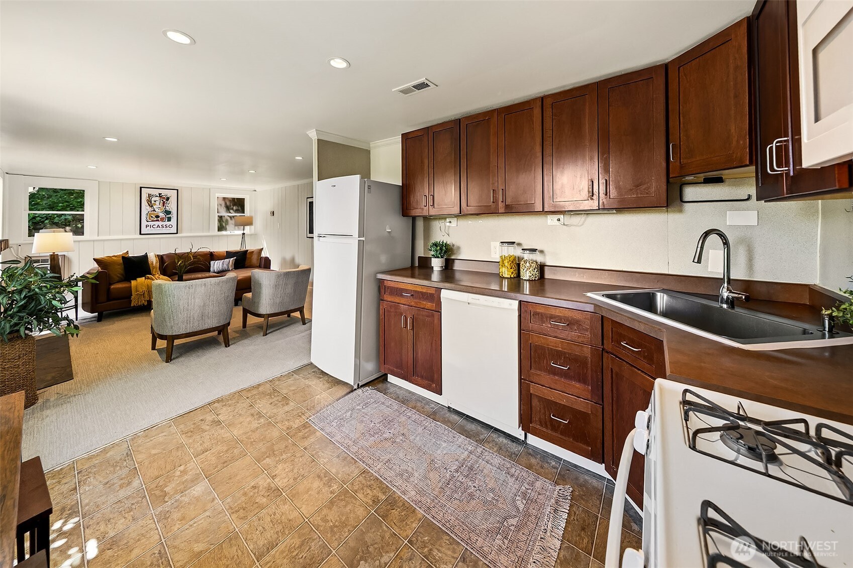 2613 Boyer Avenue E, Seattle, WA 98102