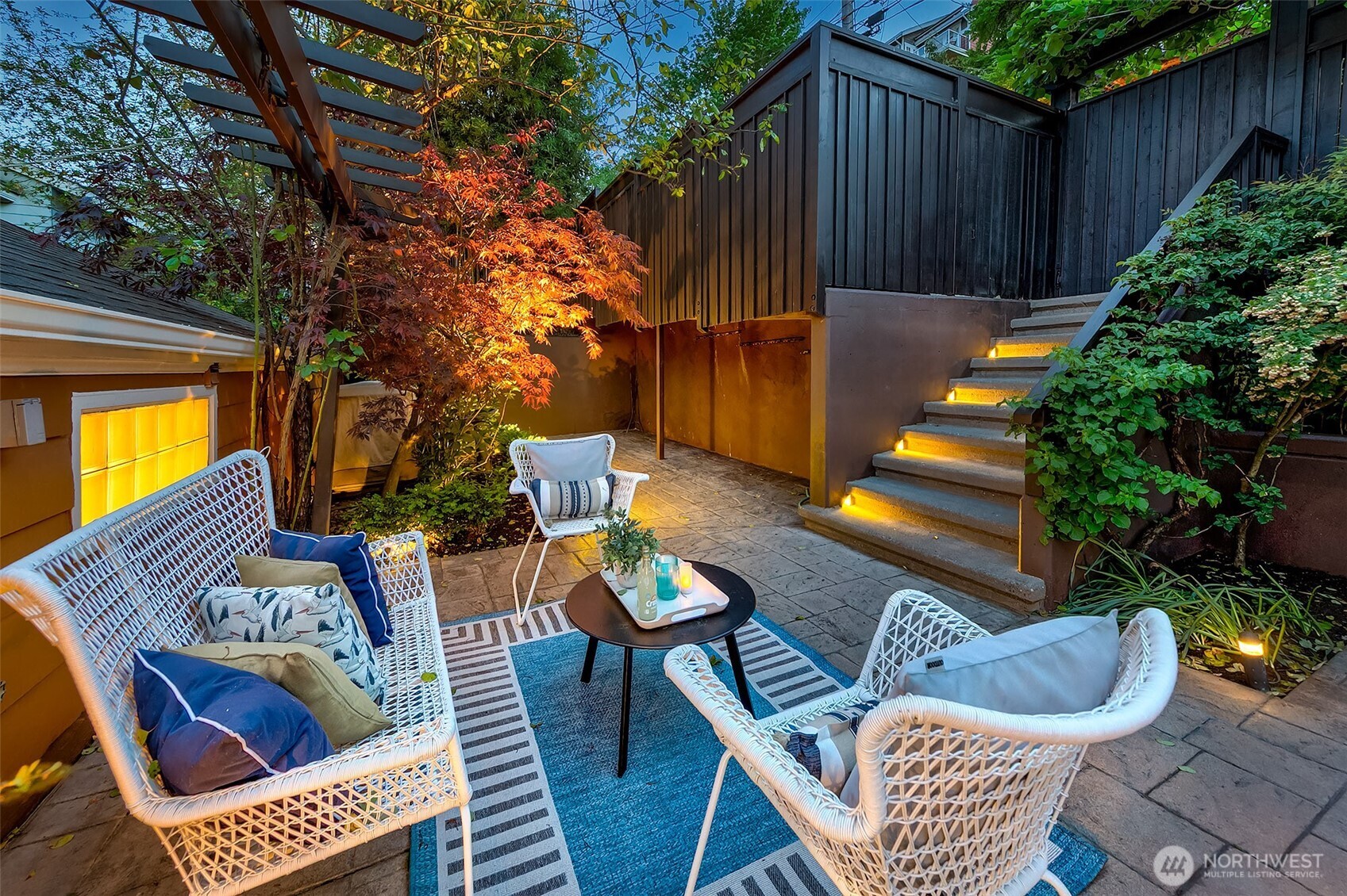 2613 Boyer Avenue E, Seattle, WA 98102